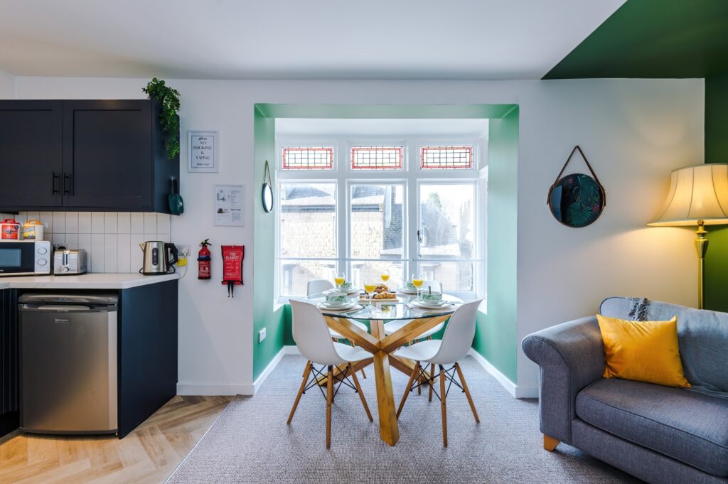 45HighStreet-Airbnb-11