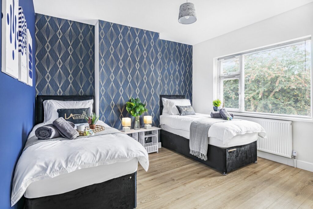 Modern House in Leicester12