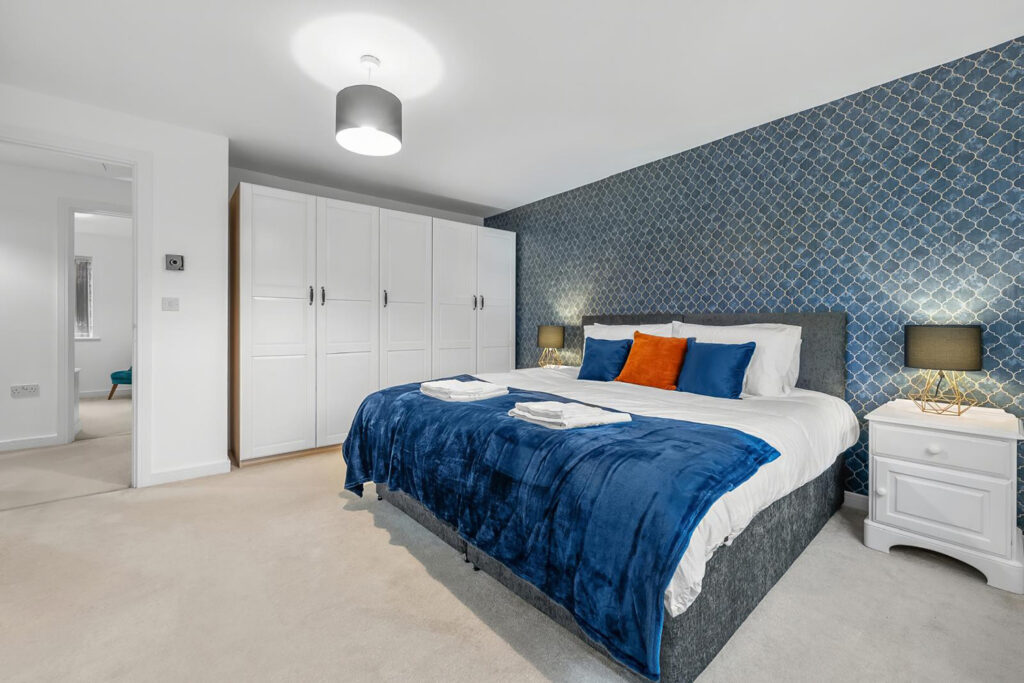 Spacious 4-Bedroom House in Birmingham (12)