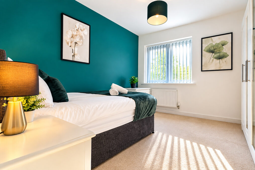 Spacious 4-Bedroom House in Birmingham (9)